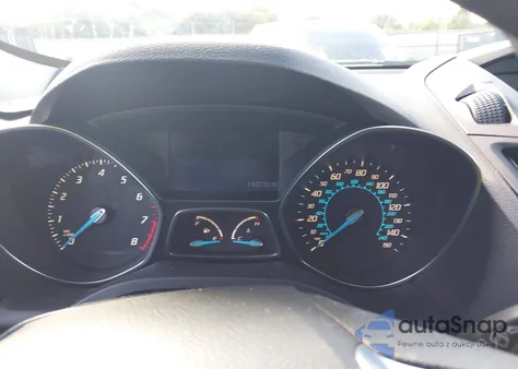 2013 Ford Escape S z USA, uszkodzony, nr VIN 1FMCU0F75DUA92125